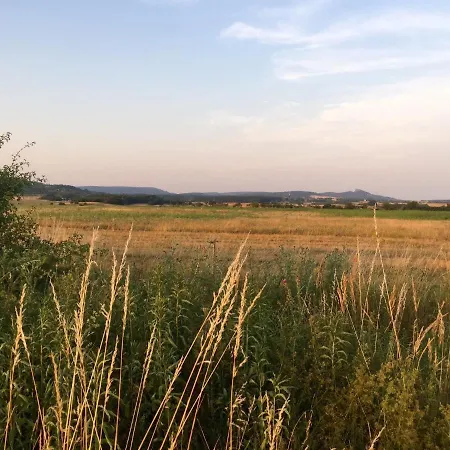 Villa Kali Kerted Vendeghazak Mariska Neni Haza *